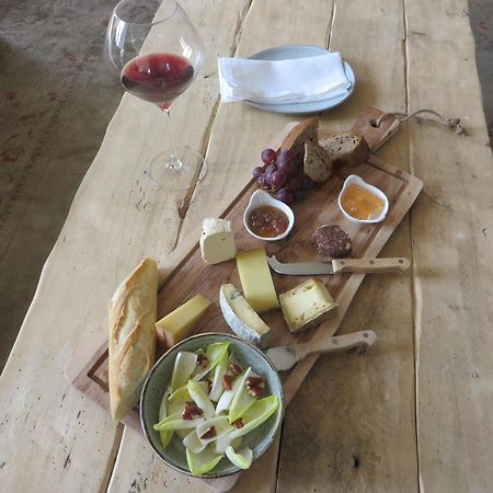 Domaine De L'Oiseau Bed & Breakfast Gergy Bagian luar foto